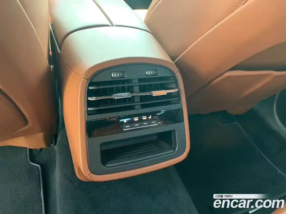 Maserati Quattroporte 2018 3.0 гидро в Москве № 256018, фото 8