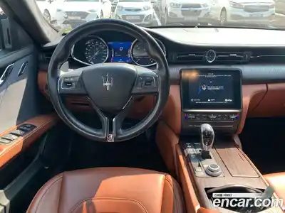 Maserati Quattroporte 2018 3.0 гидро в Москве № 256018, миниатюра 9