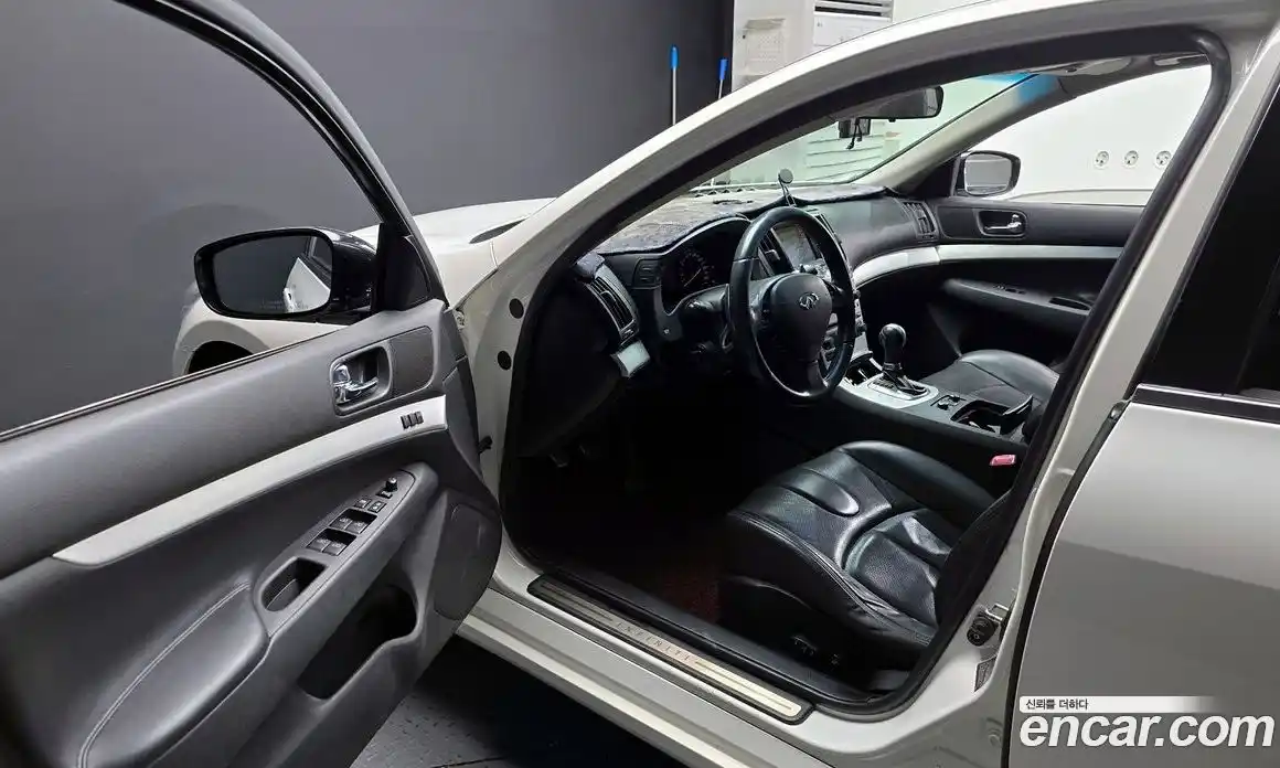 Infiniti G 2009 3.7 гидро в Москве № 256183, фото 10