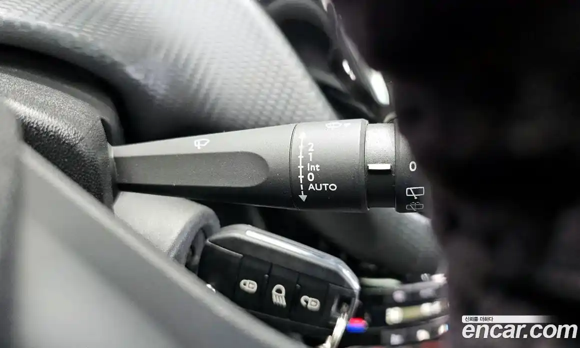 Peugeot 2008 2018 1.5 гидро в Москве № 256243, фото 17