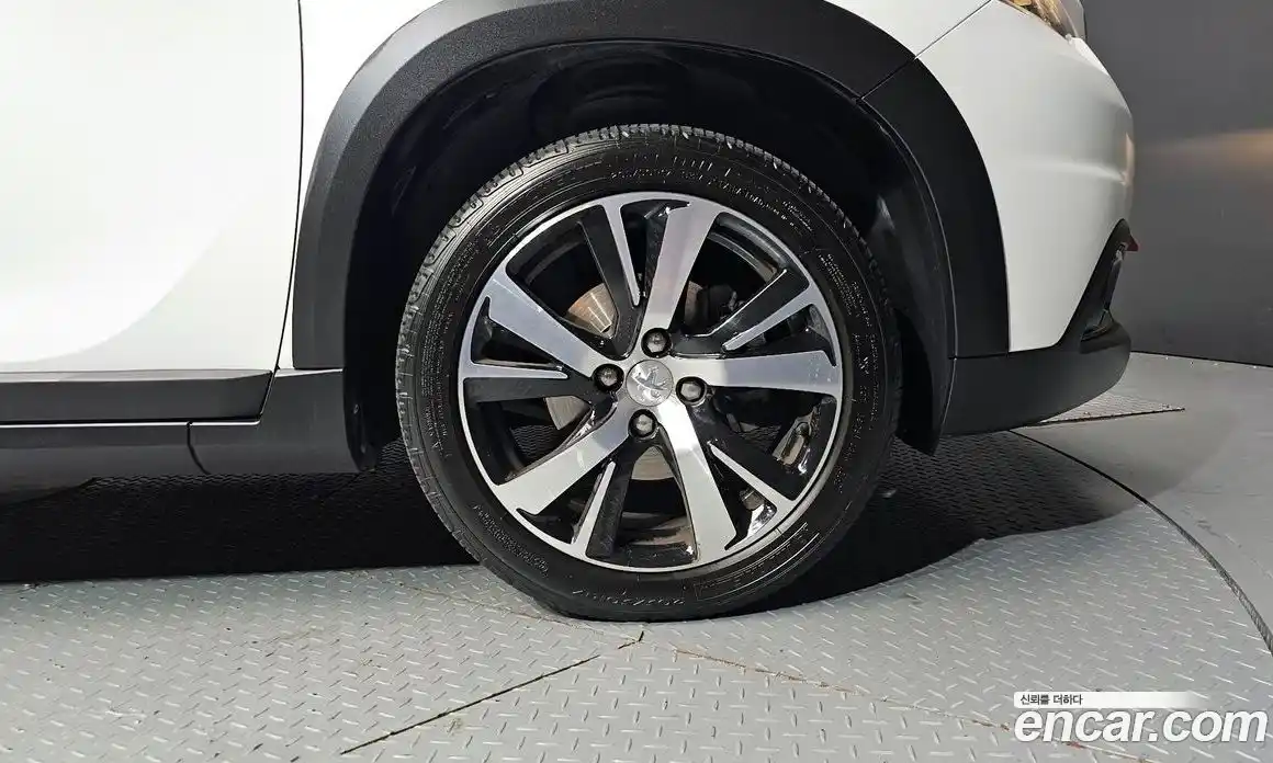 Peugeot 2008 2018 1.5 гидро в Москве № 256243, фото 5