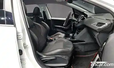 Peugeot 2008 2018 1.5 гидро в Москве № 256243, миниатюра 10