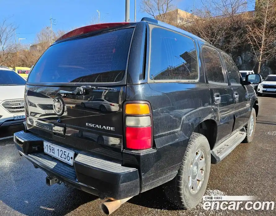 Cadillac Escalade 2004 6.0 гидро в Москве № 256577, фото 5
