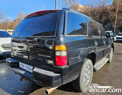 Cadillac Escalade 2004 6.0 гидро в Москве № 256577, миниатюра 5