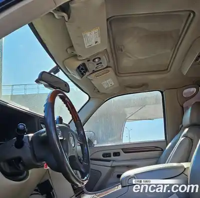 Cadillac Escalade 2004 6.0 гидро в Москве № 256577, миниатюра 7
