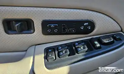 Cadillac Escalade 2004 6.0 гидро в Москве № 256577, миниатюра 8
