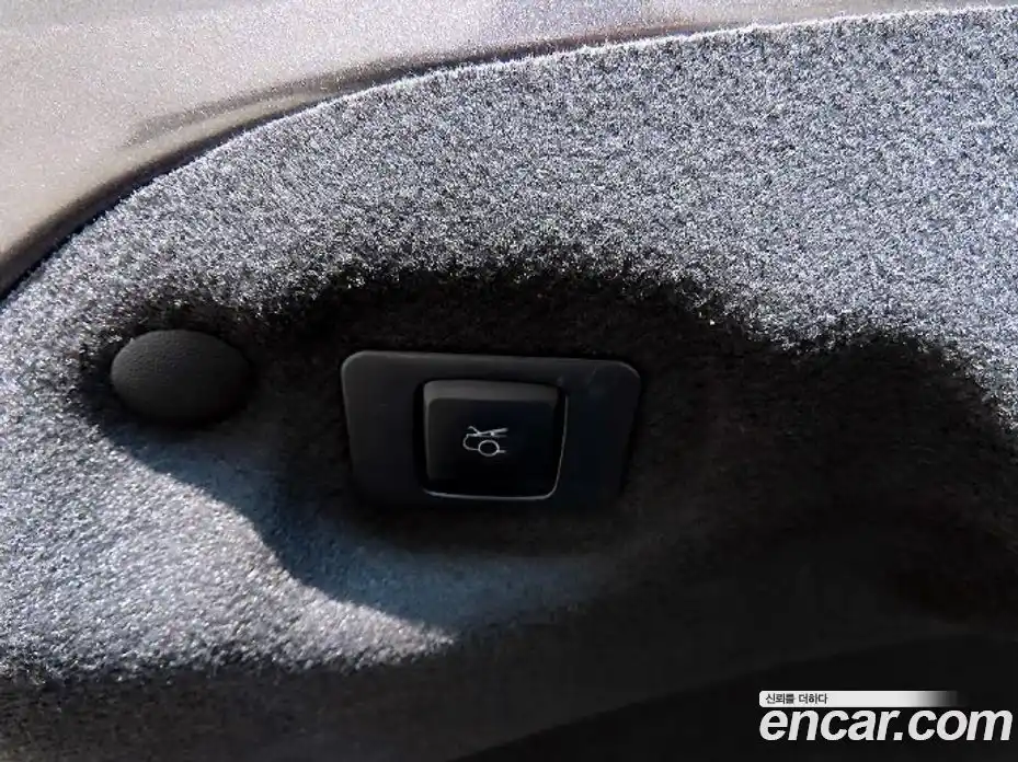 Lincoln MKZ 2015 2.0 вариатор в Москве № 260295, фото 17