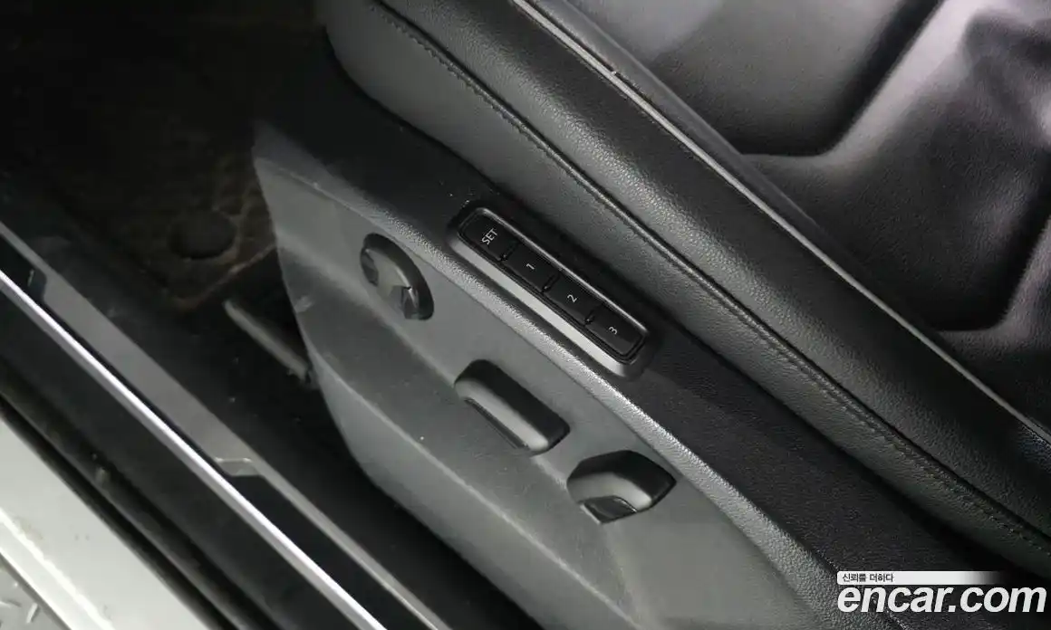 Volkswagen Tiguan 2018 2.0 гидро в Москве № 277429, фото 17