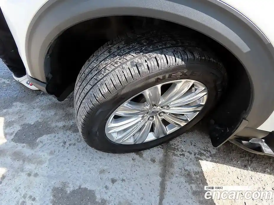Ford Explorer 2020 2.3 гидро в Москве № 282080, фото 20