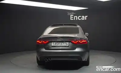 Jaguar XF 2017 2.0 гидро в Москве № 283822, миниатюра 4