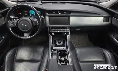 Jaguar XF 2017 2.0 гидро в Москве № 283822, миниатюра 7