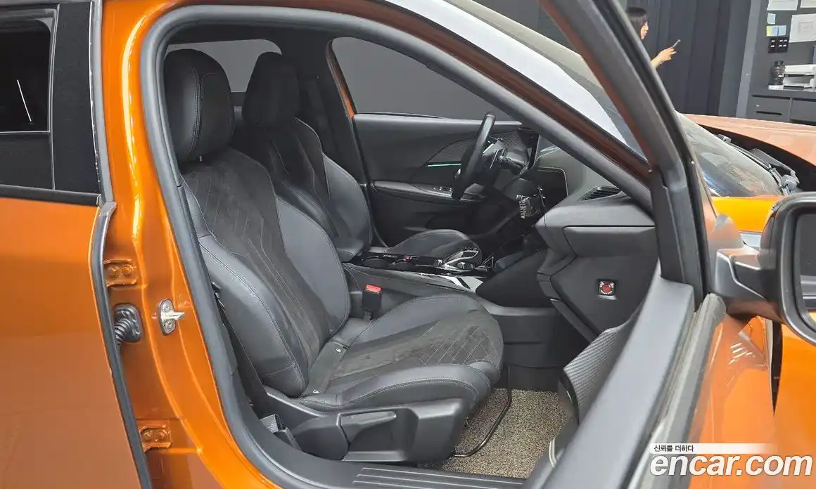 Peugeot 2008 2021 1.5 гидро в Москве № 284281, фото 12