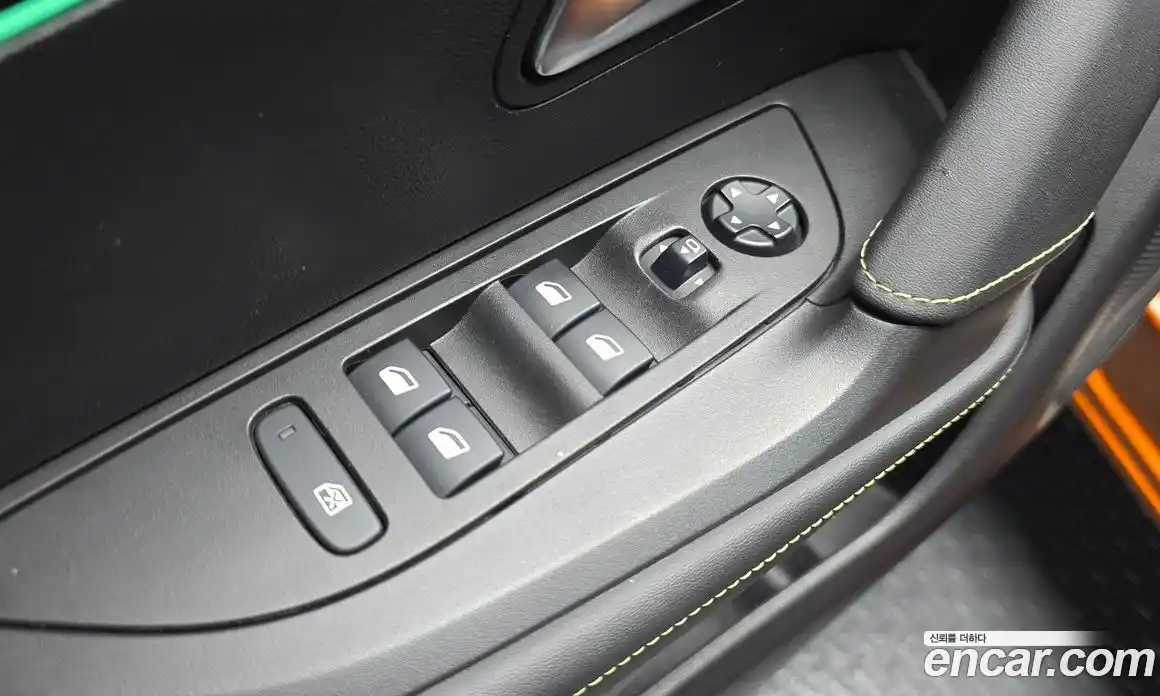 Peugeot 2008 2021 1.5 гидро в Москве № 284281, фото 14