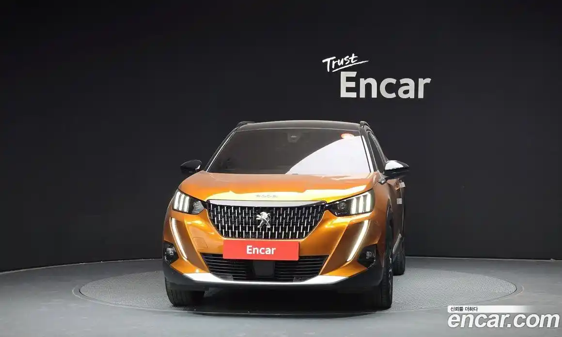 Peugeot 2008 2021 1.5 гидро в Москве № 284281, фото 3