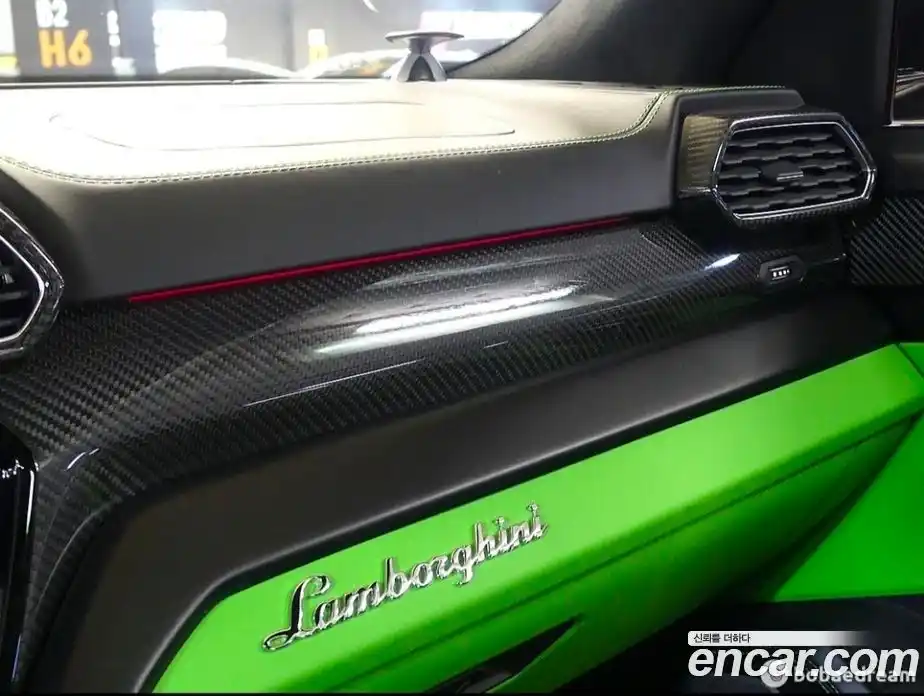 Lamborghini Urus 2022 4.0 гидро в Москве № 285124, фото 18