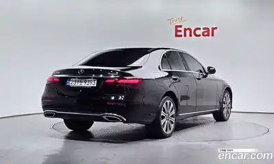 Mercedes-Benz E-Class 2023 2.0 гидро, миниатюра 2
