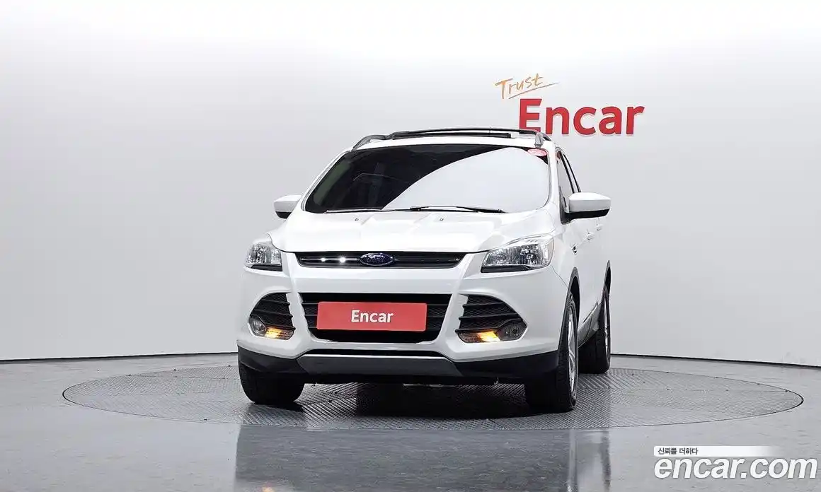 Ford Escape 2014 2.0 гидро в Москве № 294978, фото 3