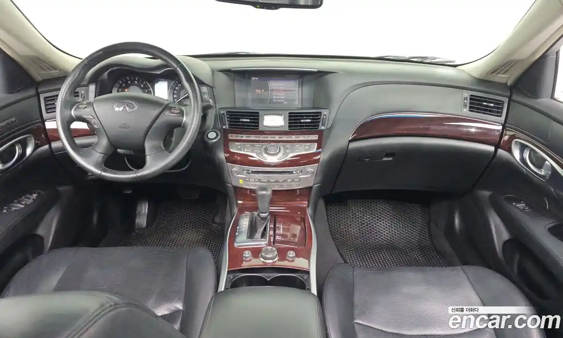 Infiniti M 2010 3.7 гидро в Москве № 295910, фото 7