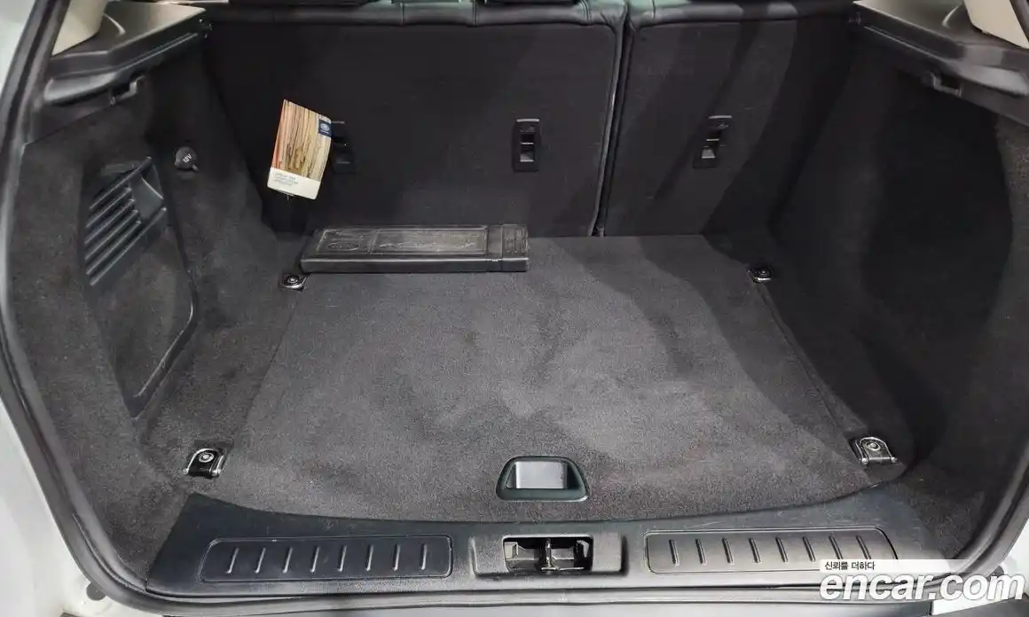 Land Rover Range-Rover Evoque 2015 2.2 гидро в Москве № 298557, фото 20