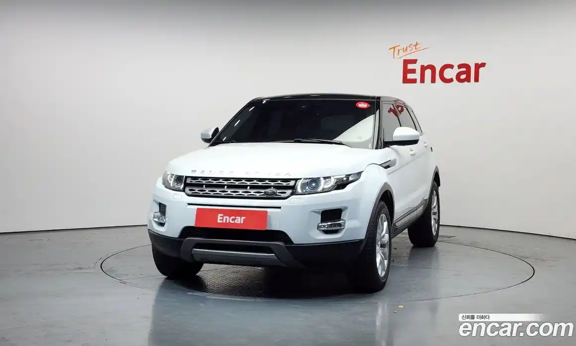 Land Rover Range-Rover Evoque 2015 2.2 гидро в Москве № 298557, фото 3
