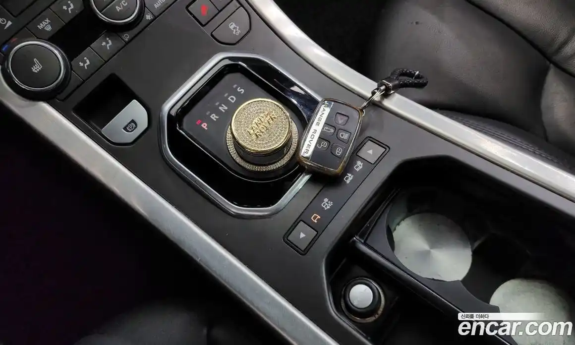 Land Rover Range-Rover Evoque 2015 2.2 гидро в Москве № 298557, фото 9
