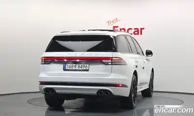 Lincoln Aviator 2023 3.0 гидро в Москве № 303971, миниатюра 4