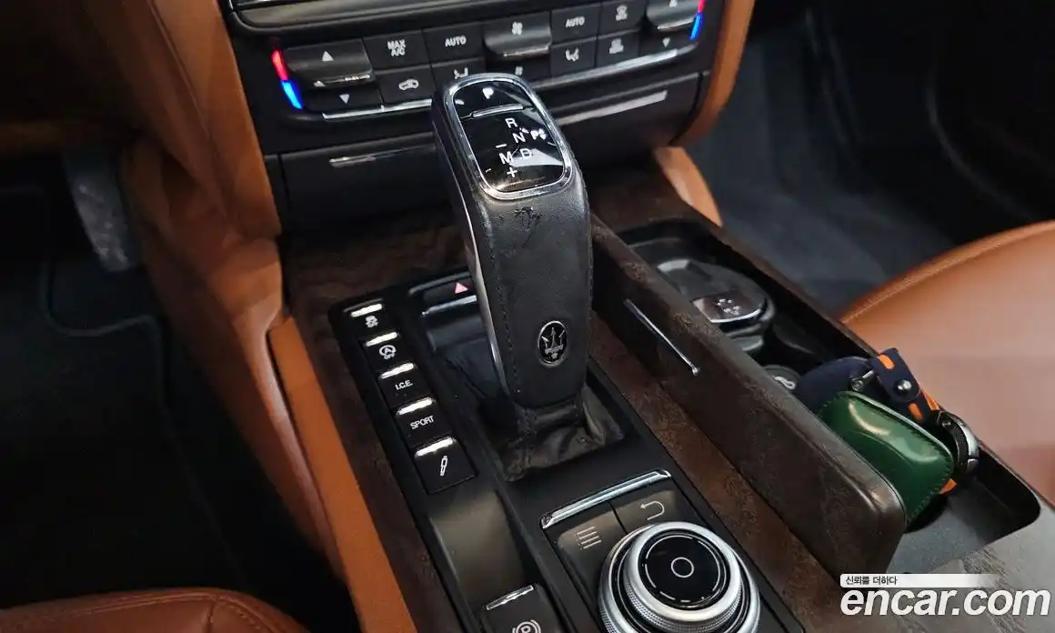 Maserati Quattroporte 2020 3.0 гидро в Москве № 304535, фото 9