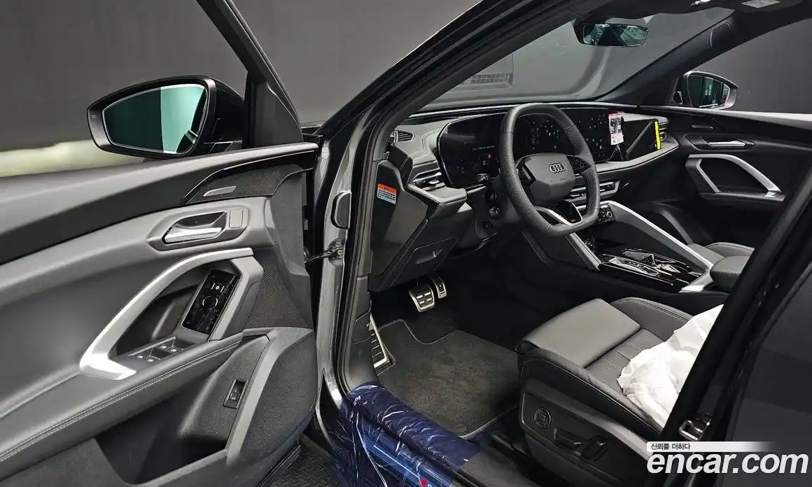 Audi Q5 2025 2.0 гидро в Москве № 343213, фото 11