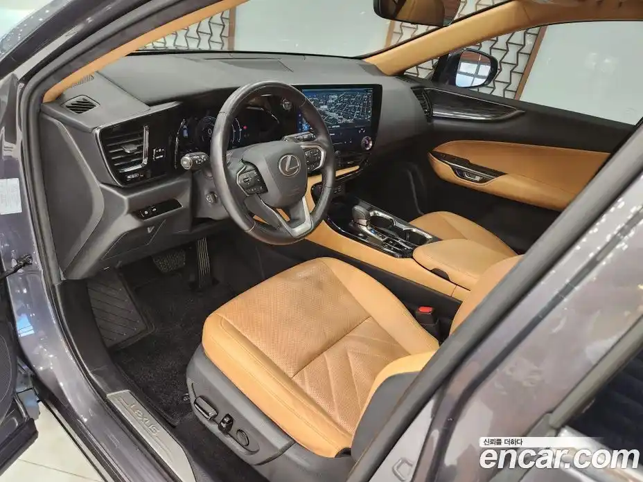 Lexus NX 2022 2.5 вариатор в Москве № 382403, фото 8