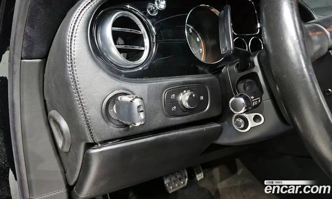 Bentley Flying Spur 2006 6.0 гидро в Москве № 387230, фото 13