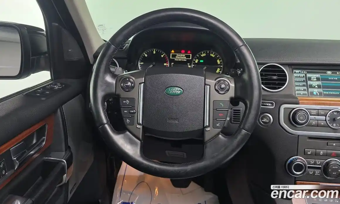 Land Rover Discovery 2013 3.0 гидро в Москве № 392519, фото 13