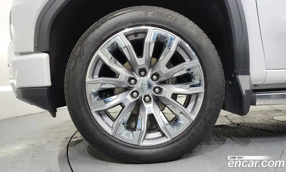 GMC Sierra 2023 6.2 гидро в Москве № 406335, фото 5