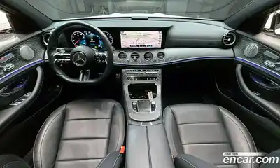Mercedes-Benz E-Class 2022 2.0 гидро, миниатюра 7