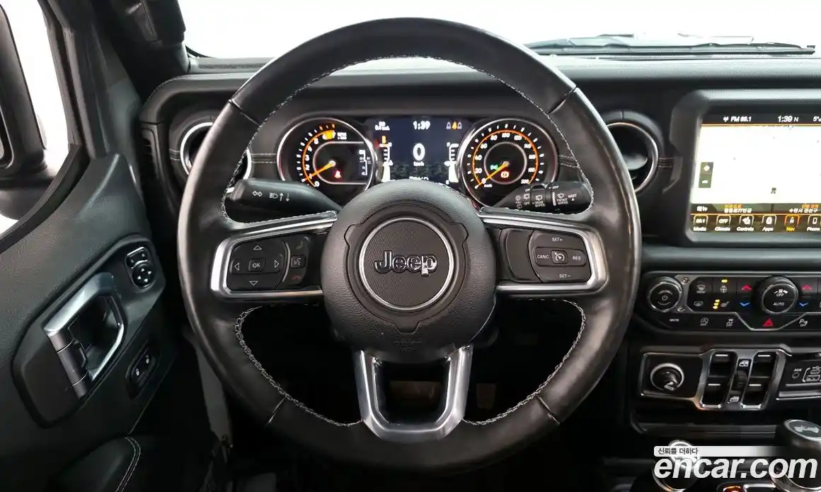 Jeep Wrangler 2022 2.0 гидро в Москве № 432608, фото 14