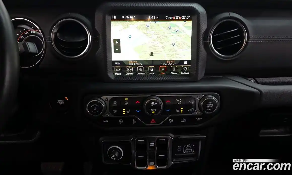 Jeep Wrangler 2022 2.0 гидро в Москве № 432608, фото 15