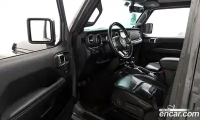 Jeep Wrangler 2022 2.0 гидро в Москве № 432608, миниатюра 10