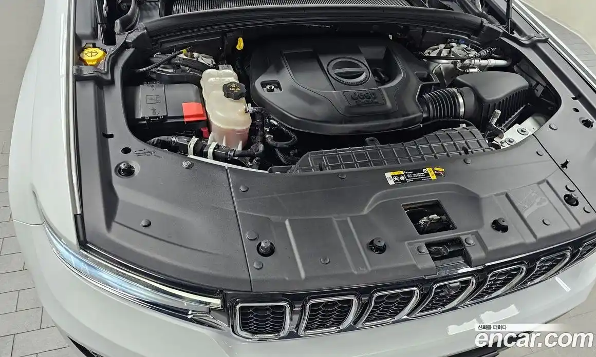 Jeep Cherokee 2022 3.6 гидро в Москве № 432672, фото 6