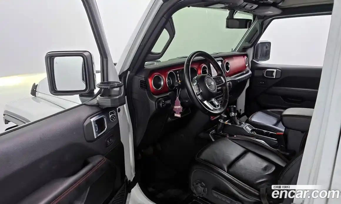 Jeep Wrangler 2022 2.0 гидро в Москве № 472646, фото 10