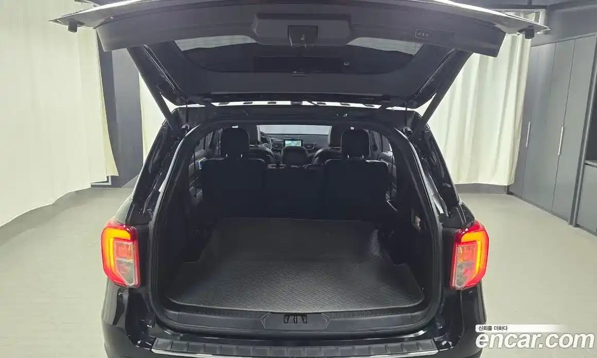 Ford Explorer 2020 2.3 гидро в Москве № 497318, фото 20