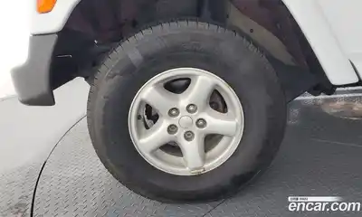 Jeep Wrangler 2003 4.0 гидро в Москве № 535058, миниатюра 5