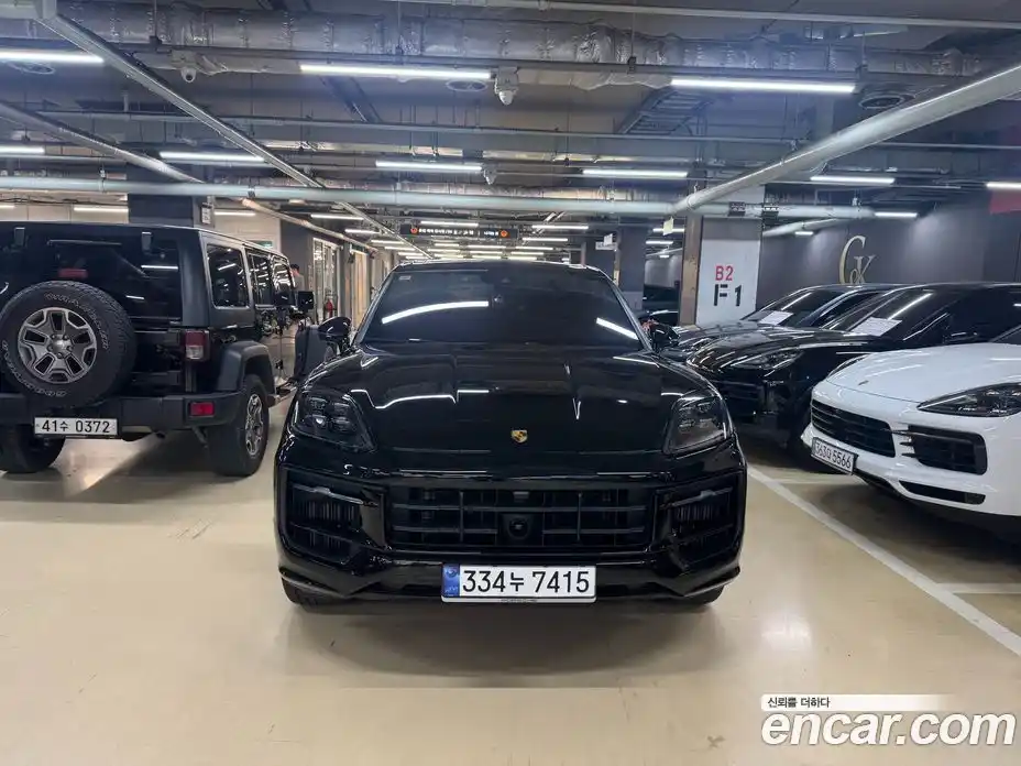 Porsche Cayenne 2024 3.0 гидро в Москве № 545492, фото 3
