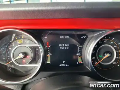 Jeep Wrangler 2023 2.0 гидро в Москве № 584478, миниатюра 8