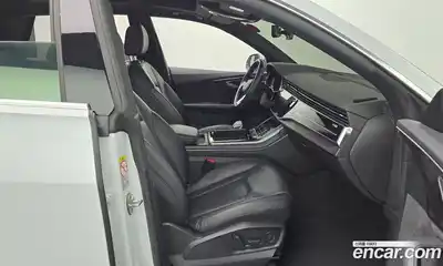 Audi Q8 2021 3.0 гидро в Москве № 593009, миниатюра 11
