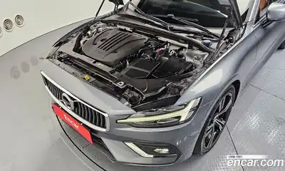 Volvo S60 2021 2.0 гидро в Москве № 593694, миниатюра 6