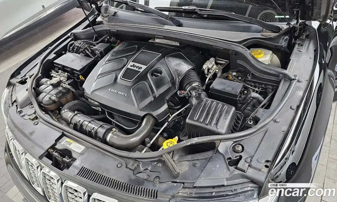 Jeep Cherokee 2018 3.0 гидро в Москве № 609671, фото 6