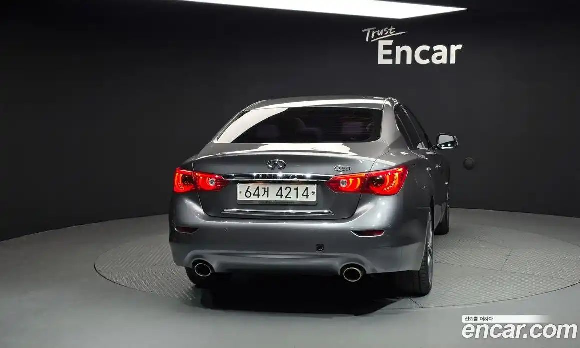 Infiniti Q50 2015 2.1 гидро в Москве № 611037, фото 4