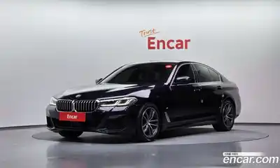 BMW 5-Series, 2022