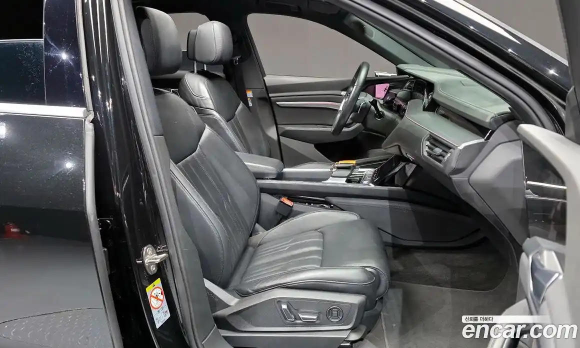 Audi e-tron 2022 0.2 гидро в Москве, фото 11