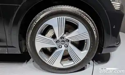 Audi e-tron 2022 0.2 гидро в Москве, миниатюра 5