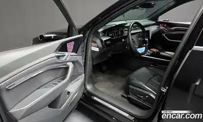 Audi e-tron 2022 0.2 гидро в Москве, миниатюра 10